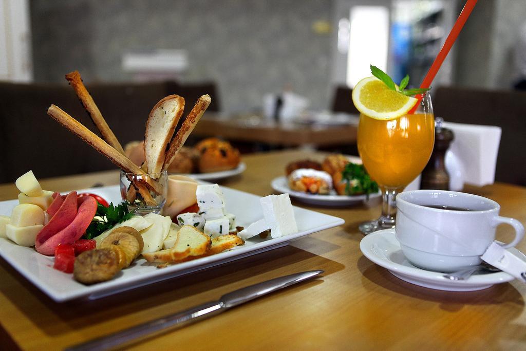 Manhattan Hotel Ankara Zewnętrze zdjęcie