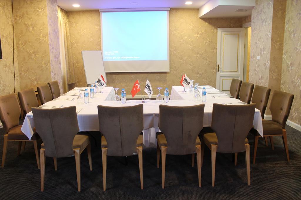 Manhattan Hotel Ankara Zewnętrze zdjęcie